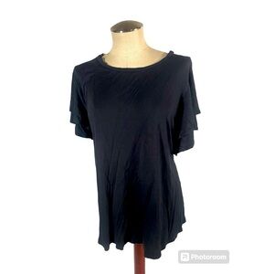 Honeyme Black blouse Scoop necklin w/ ruffled cap sleeve Size XL